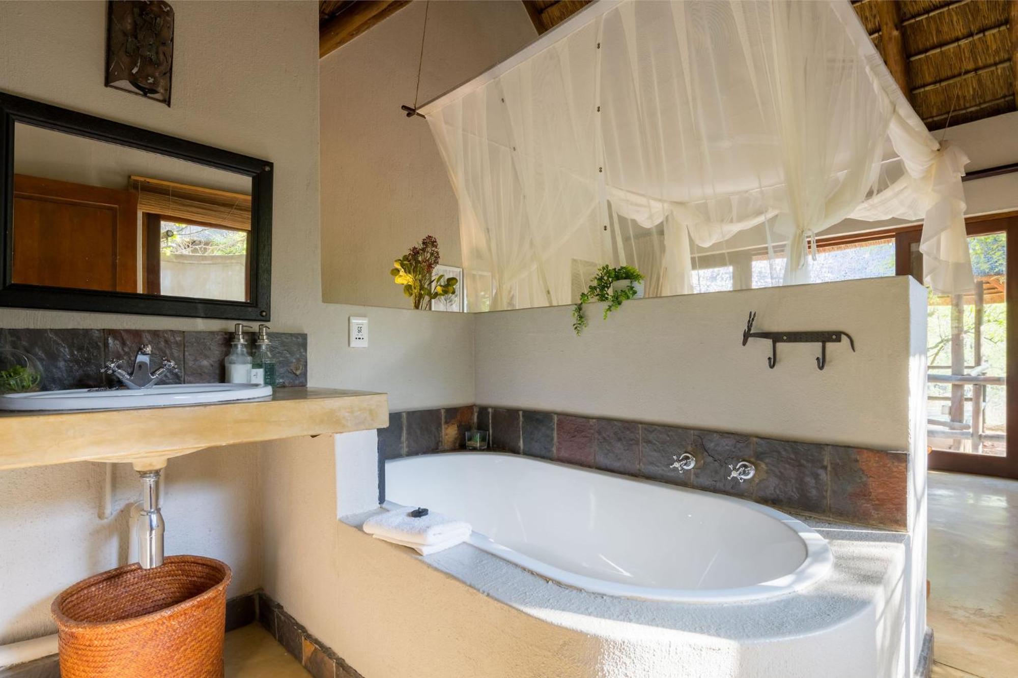 Raptors Lodge Hoedspruit Kültér fotó