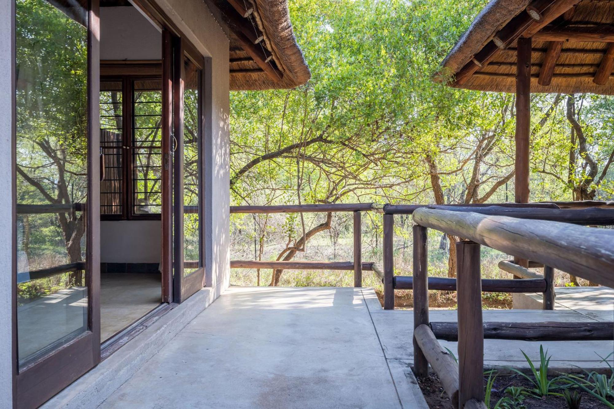 Raptors Lodge Hoedspruit Kültér fotó